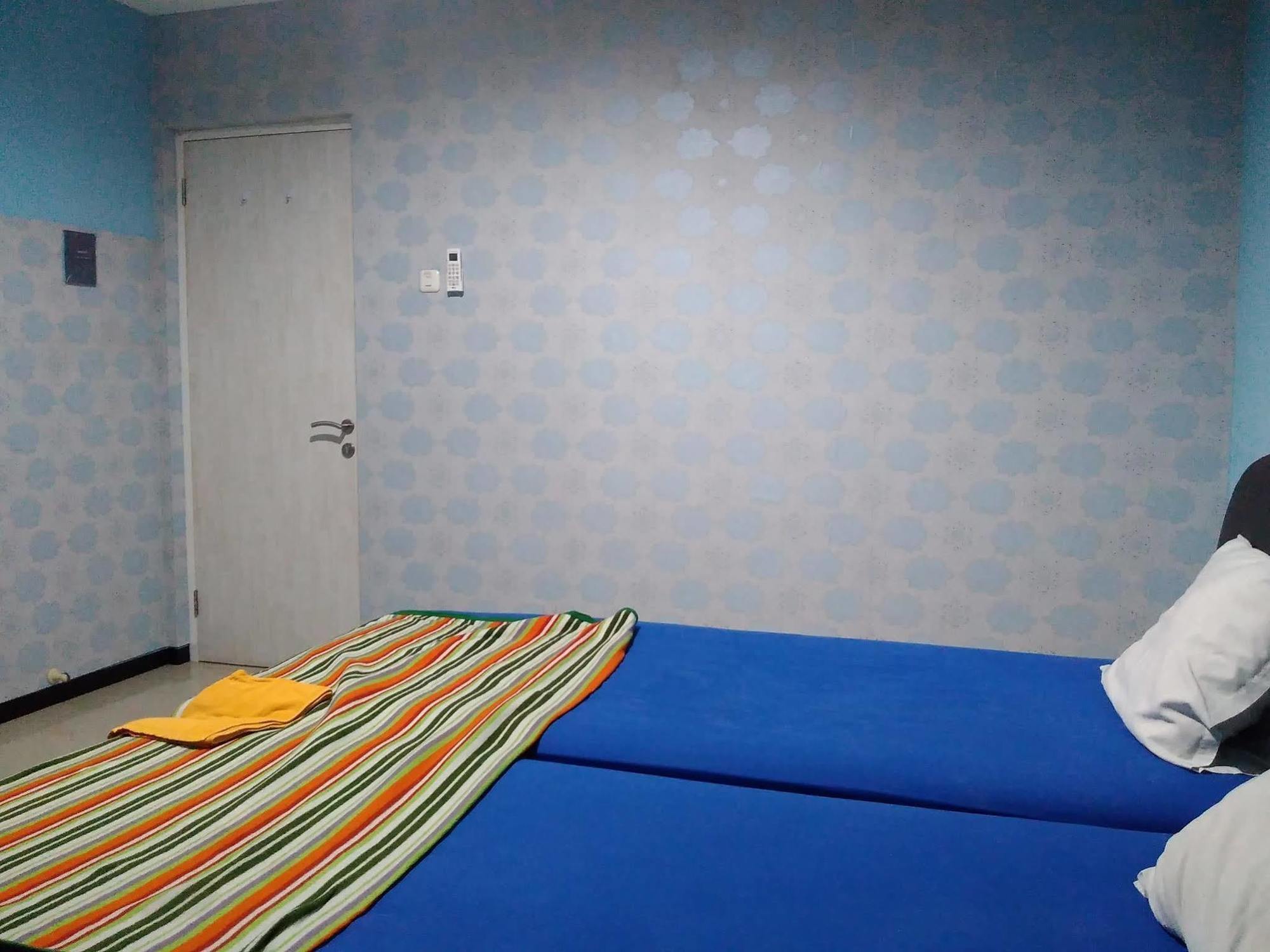 Budget Guest House Tunas Mandiri Jaya マラン エクステリア 写真